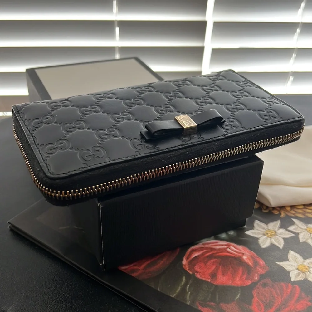 🖤🖤Gucci GG Guccissima Bow Zip Wallet - Picture 12 of 17